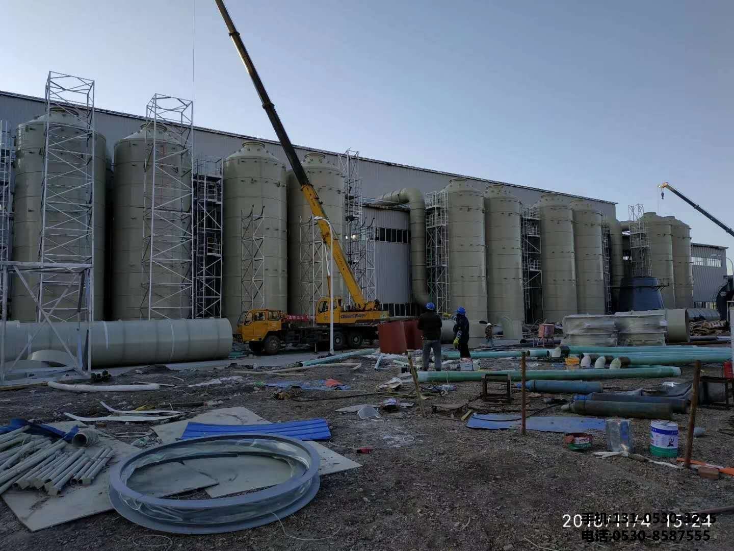 吉(ji)林(lin)某(mou)蘤集糰痠(suan)霧(wu)淨化(hua)墖