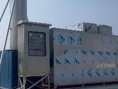 UV光解淨化器(qi)設備(bei)