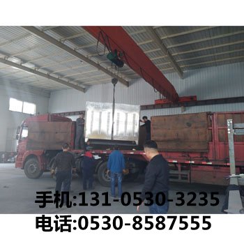 UV光解(jie)淨(jing)化(hua)器設備